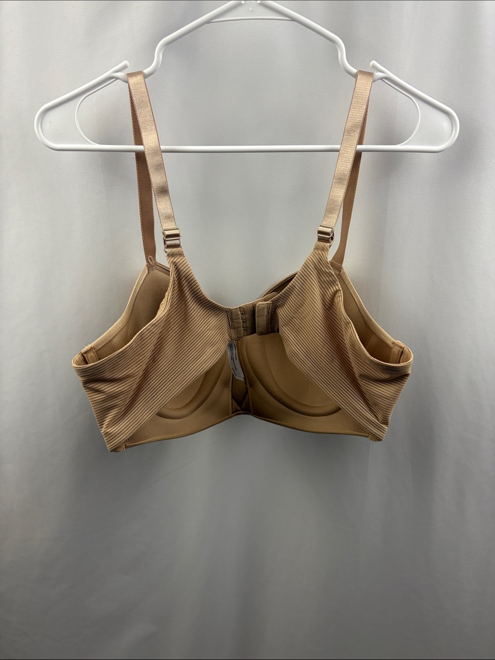 Soma COOLING Wireless Bra Size 40D Beige - Picture 7 of 9